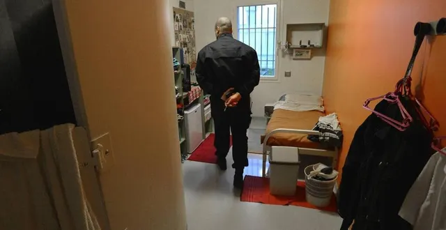 photo  le centre pénitentiaire d' alençon-condé-sur-sarthe compte 249 places. la maison centrale est de 204 places et le quartier pour peines aménagées dispose de 45 places.  &copy;  ouest france archives 