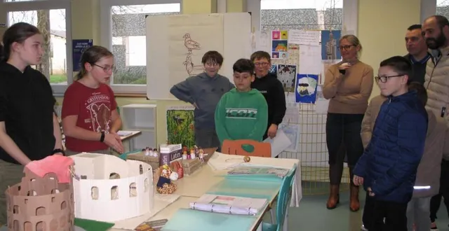 photo  des élèves latinistes ont présenté aux visiteurs ce que leur apporte cette option.  &copy;  le maine libre 