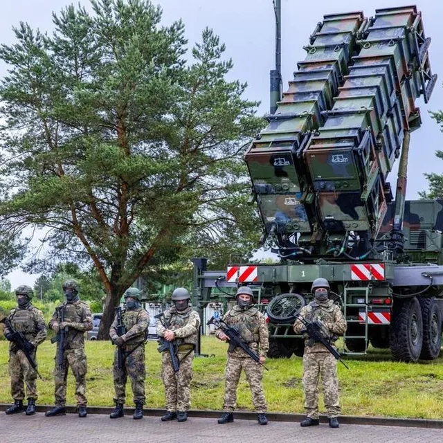 photo un système de défense sol-air patriot en allemagne, en juin 2024.  ©  jens buttner / dpa picture-alliance via afp