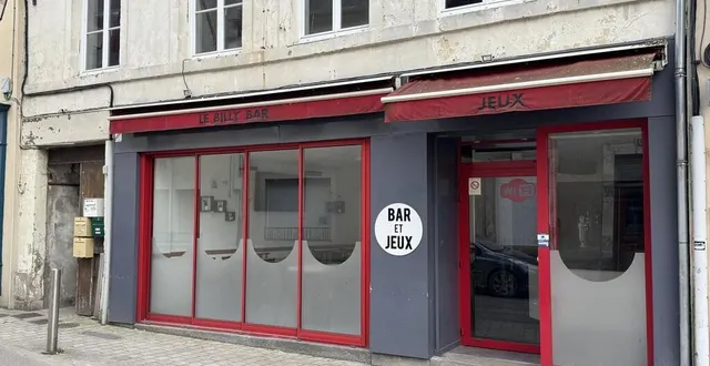 photo  le billy bar, situé à sées, a fermé lundi 3 mars 2025.  &copy;  ouest-france 