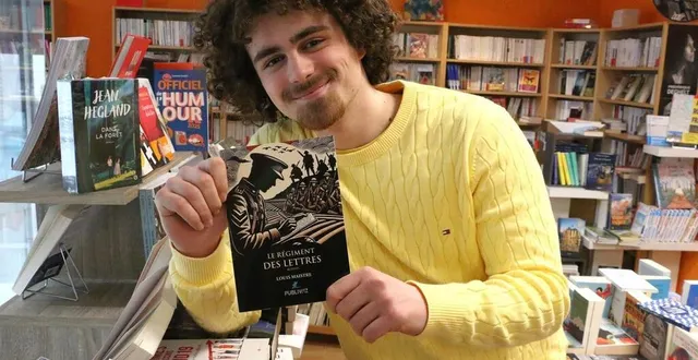 photo  louis maistre, avec son livre, dans la librairie l’ancre des mots, à sablé-sur-sarthe.  &copy;  ouest-france 