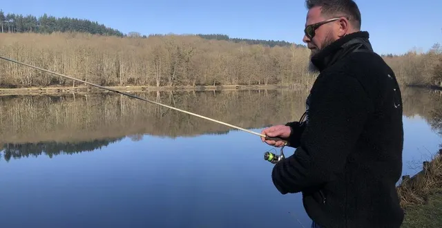 photo  samuel even, vice-président de la gaule alençonnaise, à l’étang de radon, géré par l’association.  &copy;  ouest-france 