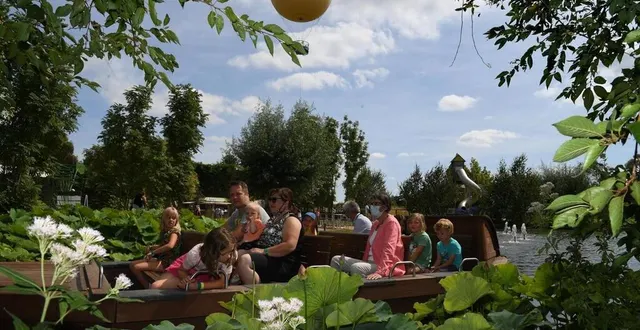 photo  le secteur du tourisme, comme ici le parc terra botanica à angers, recrute.  &copy;  photo archives co - laurent combet 