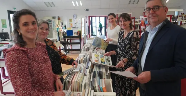 photo  adriane gontié, coordinatrice du rézokili ; cécile de pontfarçy, bibliothécaire à la possonnière ; claire hansen-béales, responsable culture à loire layon aubance ; nathalie pichard, adjointe culture à la possonnière, et dominique normandin, vice-président délégué à la culture à loire layon aubance.  &copy;  ouest-france 