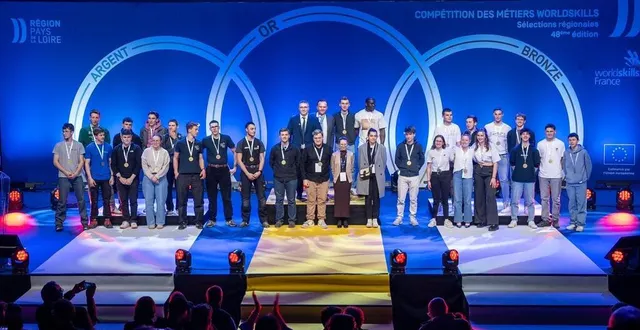 photo  les médaillés des finales régionales des worldskills, samedi 8 mars 2025, à angers (maine-et-loire).  &copy;  région pays de la loire / jonathan sarago 