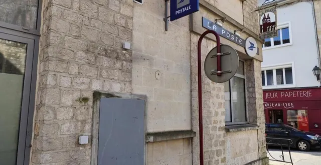 photo  à sées comme à bagnoles-de-l’orne, les deux distributeurs de billets de la poste ont été retirés et ne seront jamais remplacés.  &copy;  ouest-france 