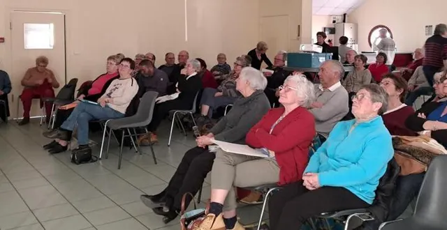 photo  les adhérents du club générations mouvement du secteur de la suze-sur-sarthe ont suivi les recommandations d’une gendarme sur les risques d’internet.  &copy;  ouest-france 