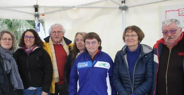 photo  l’équipe du pointage en repérage avec la secrétaire jocelyne blin (2e en partant de la droite).  &copy;  le maine libre 
