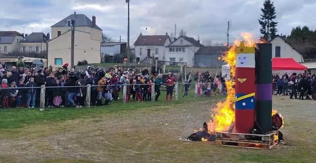 photo  le bonhomme carnaval sera brûlé sur le terrain de sport vers 16 h.  &copy;  ouest-france 