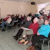 photo l’assemblée a été très attentive aux explications de sophie aufort concernant les arnaques d’internet.