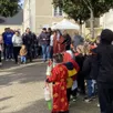 photo samedi, les enfants de l’école privée saint-joseph ont chanté sur le marché communal, à l’occasion de leur carnaval sur le thème de l’asie.