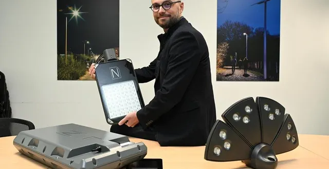 photo  beaucouzé, le 8 mars 2024. rudy belliard dirige novéa énergies, qui conçoit, fabrique et installe de l’éclairage public solaire autonome.  &copy;  archives co – josselin clair 