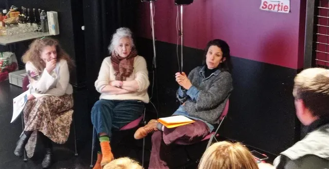 photo  céline landais, chargée de production et diffusion ; laurence brisset, directrice artistique, et aurélie gorce-marion, administratrice, lors de la présentation de la quatrième édition du festival regards 2025.  &copy;  ouest-france 