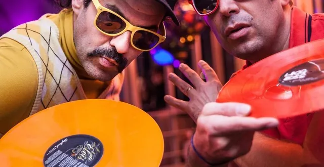 photo  une battle opposera dj zebra (à droite) et prosper où tous les coups seront permis.  &copy;  javier lazo 