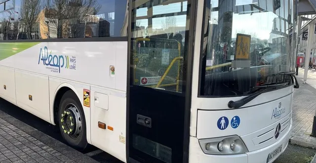 photo  les bus de la stao-transdev, ici à la gare du mans, réalisent des trajets interurbains à travers toute la sarthe.  &copy;  ouest-france 