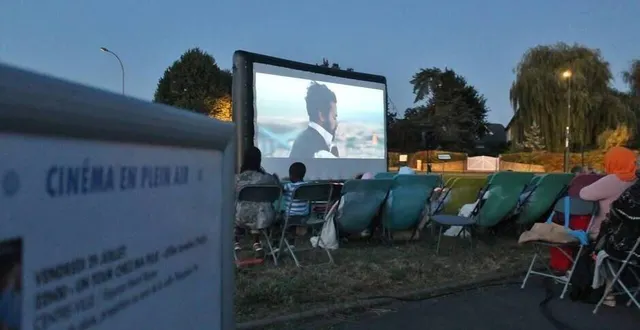 photo  trois séances de cinéma en plein air sont organisées par la mairie de sablé-sur-sarthe cette année.  &copy;  archives ouest-france 