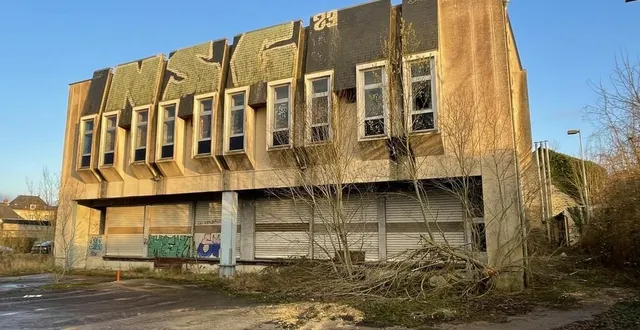 photo  deux immeubles d’habitation prendront bientôt la place de l’ancien centre de tri postal à argentan  &copy;  ouest-france 