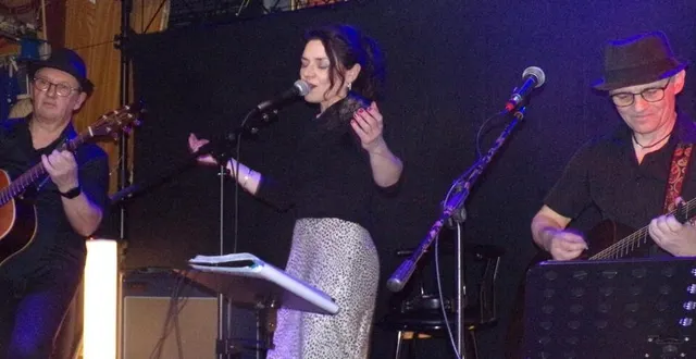 photo  le trio ramdâmes était en concert le 8 mars à changé.  &copy;  le maine libre 