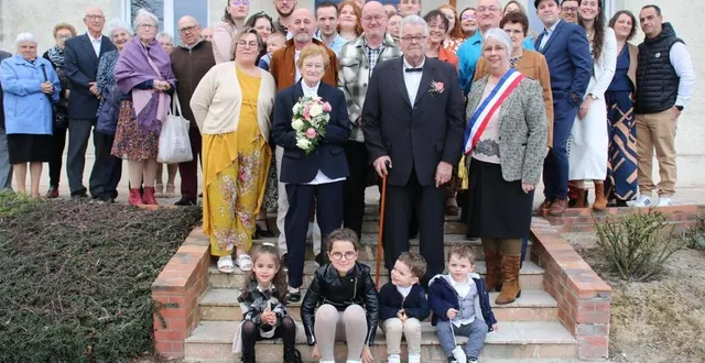 photo  nicolle et gérard sont de nouveau passés devant nadine cecconi, maire, pour leurs 60 ans de mariage.   &copy;  le maine libre 