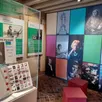 photo  focus sur quatorze femmes du vie siècle au xxie siècle, à la maison du pilier rouge au mans. exposition « matrimoine l’histoire au féminin ». elles ont fait l’histoire du mans. 