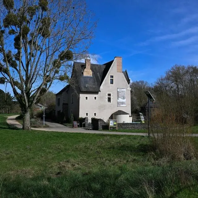 photo la maison de la nature et de l’environnement occupe les lieux depuis 1993.  ©  co – josselin clair