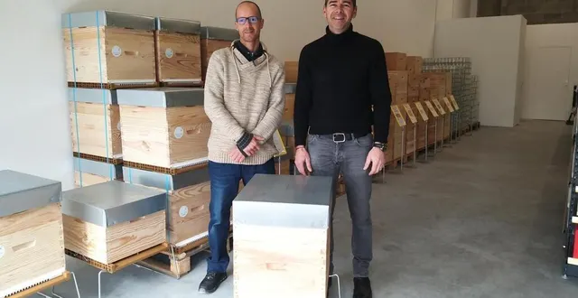 photo  johan chesneau, gérant de la jocondienne (à droite) et loïc moro, responsable du nouveau magasin qui ouvre le 17 mars 2025 à ruaudin (sarthe).  &copy;  ouest-france 