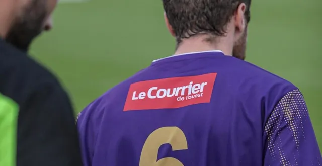 photo  le concours du plus beau maillot de d1, saison 2024-2025, a un vainqueur.  &copy;  co - jordan magneron 