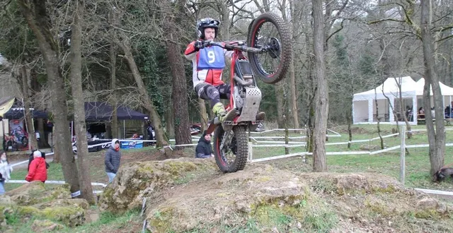 photo  martin pochez (acl bréal) n’a jamais mis pied à terre ce dimanche à lombron.  &copy;  le maine libre 