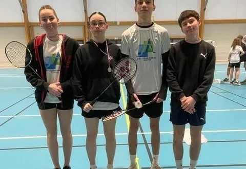 photo  une dizaine d’élèves de l’ensemble scolaire jeanne-d’arc d’argentan vont défendre leurs couleurs lors de ce championnat de france, d’autres vont jouer les arbitres.  &copy;  ensemble scolaire jeanne-d’arc 