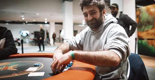 photo  simon lebaudy, 26 ans, originaire de lonlay-l’abbaye, dans l’orne, participera à la finale du winamax poker tour en mars 2025.  &copy;  caroline darcourt / winamax 