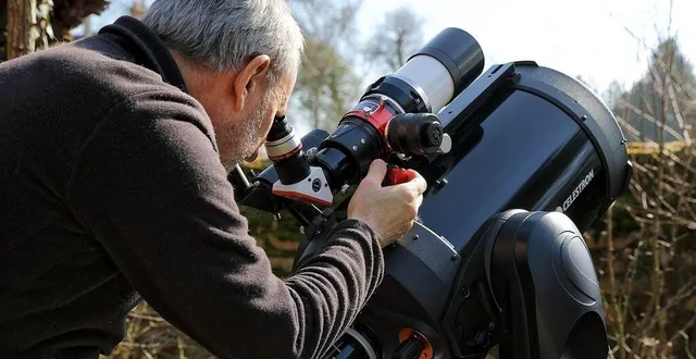 photo  ce samedi 22 mars 2025, l’association fous de nature propose des observations astronomiques dès l’après-midi et jusqu’en soirée, gratuites, sur le parking du stade de la pépinière à la flèche (sarthe).  &copy;  pascal fournié / fous de nature 