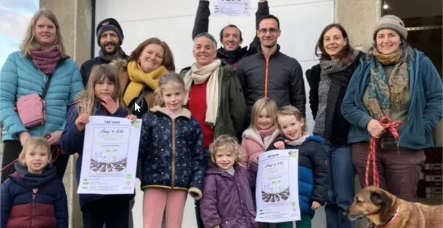 photo  les adhérents se retrouvent les vendredis en fin d’après-midi pour récupérer leurs paniers.  &copy;  le maine libre 