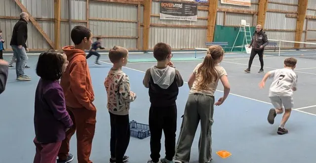 photo  vendredi, les élèves de l’école notre-dame de bonneval ont réalisé des ateliers sportifs. ce sera au tour des élèves de jules-ferry le 25 mars.  &copy;  ouest-france 