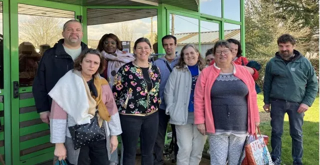 photo  le groupe a découvert avec intérêt tri-troc.  &copy;  co 