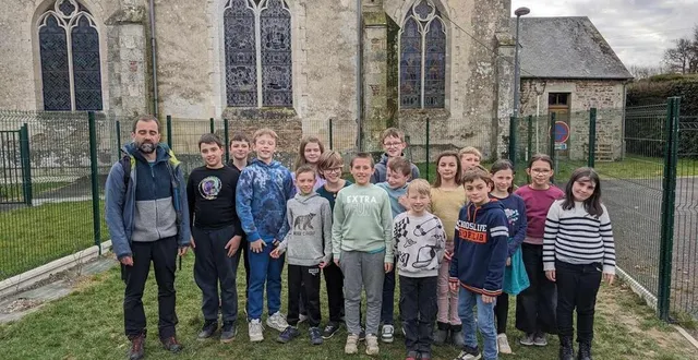 photo  les élèves de la class’climat en sortie  &copy;  ouest-france 