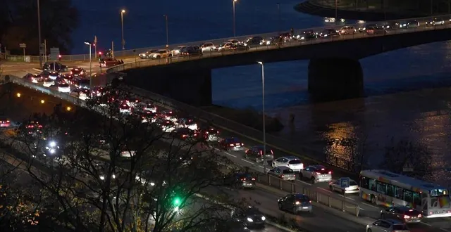 photo  les voies sur berge à angers.  &copy;  archives co – laurent combet 