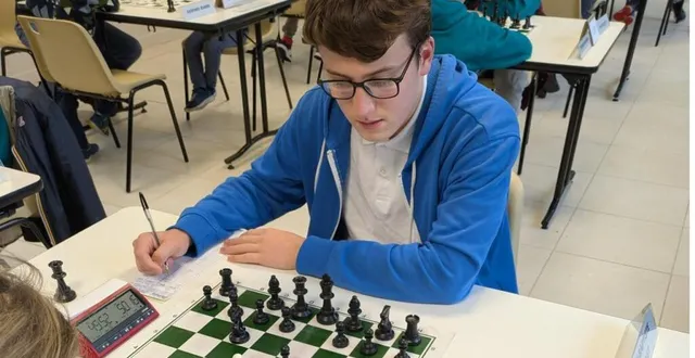 photo  le club d’échecs, créé en novembre dernier, est accessible aux petits et aux grands.  &copy;  ouest-france 