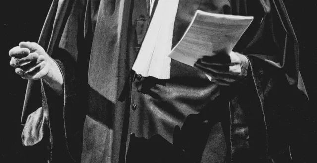 photo  « en cas de péril imminent » de jérôme rouger.  &copy;  cie la martingale 