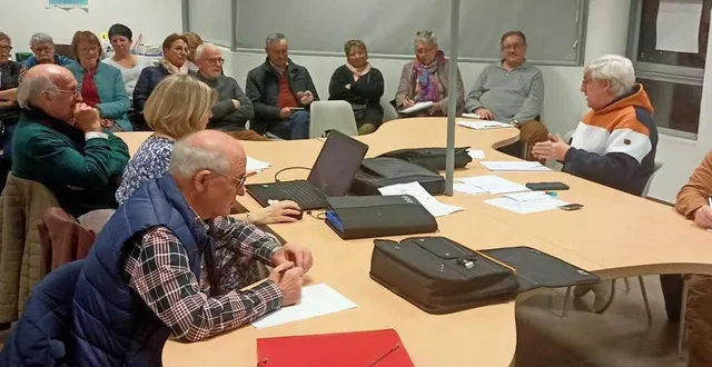 photo  le comité des fêtes tenait son assemblée générale vendredi 7 mars. les événements 2025 ont été mis à l’ordre du jour.  &copy;  le maine libre 