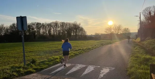 photo  ce dimanche 16 mars 2025, une femme a été agressée alors qu’elle était en train de courir à rouillon.  &copy;  illustration le maine libre 