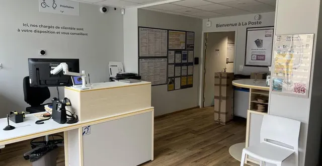 photo  le bureau de poste s’est installé au 4, rue bourg-joly.  &copy;  co 