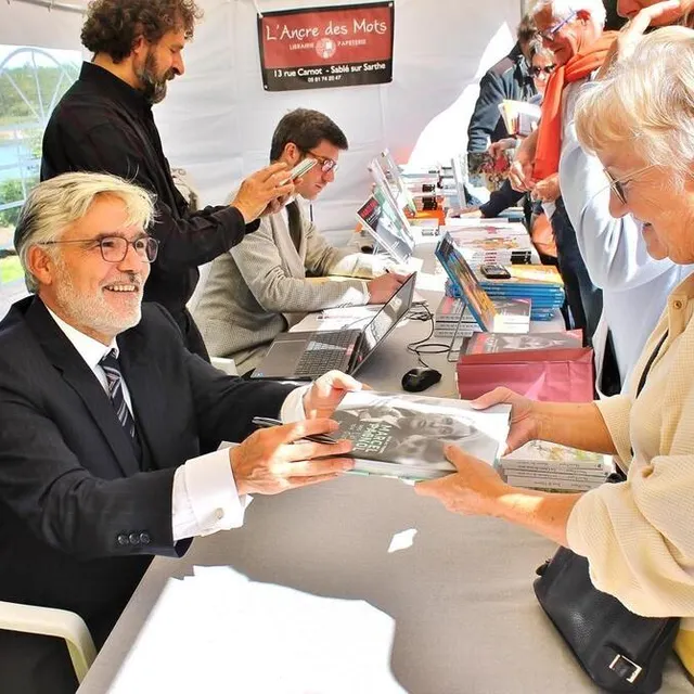 photo nicolas pagnol, en septembre 2024, à parcé-sur-sarthe, lors du festival organisé en mémoire de son illustre grand-père.  ©  archives ouest-france