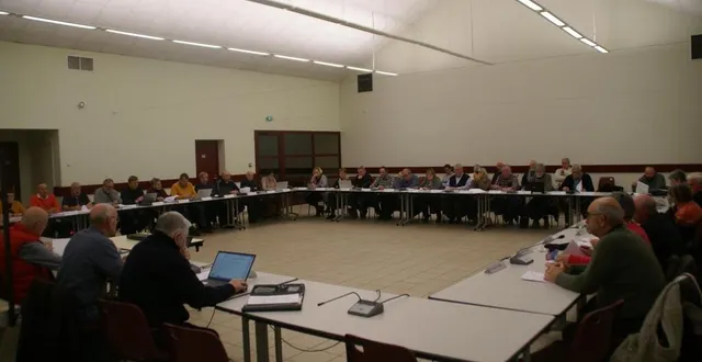 photo  réunion cdc sources de l’orne  &copy;  ouest-france 