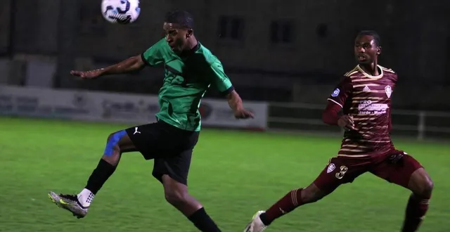 photo  elyass dhoifirou.  &copy;  nathalie douley 