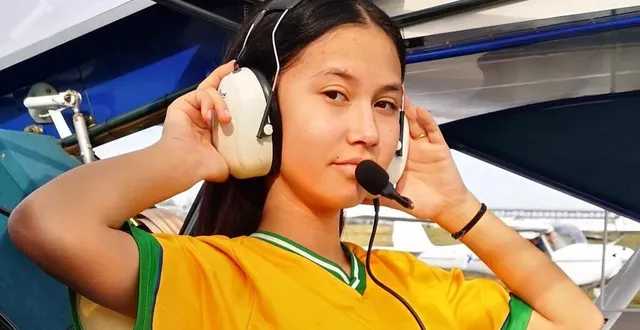 photo  pour eva, piloter est un rêve qui va devenir réalité.  &copy;  andréa sasorith 