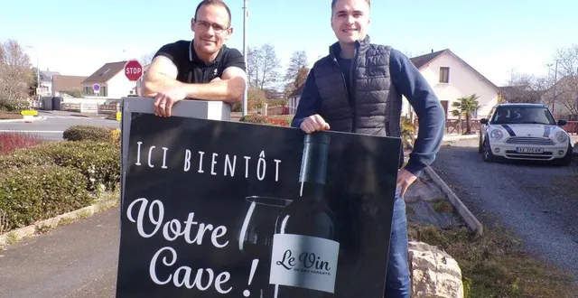 photo  de gauche à droite : arnaud gauvain et robin lochet.   &copy;  le maine libre 