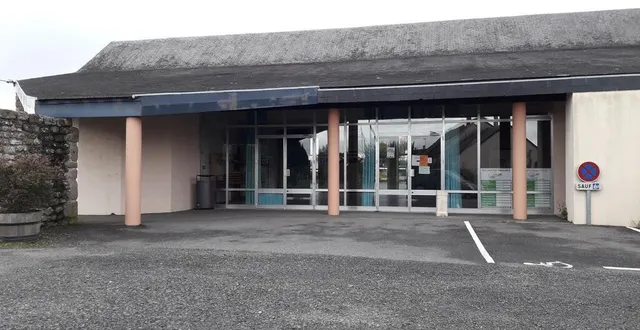 photo  le chauffage de la salle des terriers à athis-val-de-rouvre a été remplacé et la salle va « entrer en exploitation. »  &copy;  ouest-france / archives. 