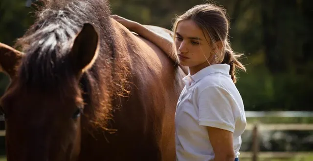 photo  le film « cassandre », qui sort en salles le 2 avril, a été tourné en partie au centre équestre.  &copy;  shanna besson 