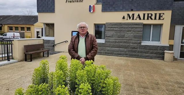 photo  un an avant les municipales, le maire, gérard lurçon annoncera sa décision dans les prochaines semaines.  &copy;  ouest-france 