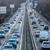 photo  les zfe sont censées pousser les automobilistes à acheter des véhicules moins polluants. 